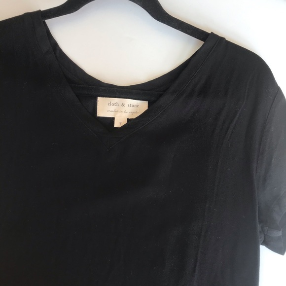 Cloth & Stone V Neck Tee Black - Picture 1 of 4
